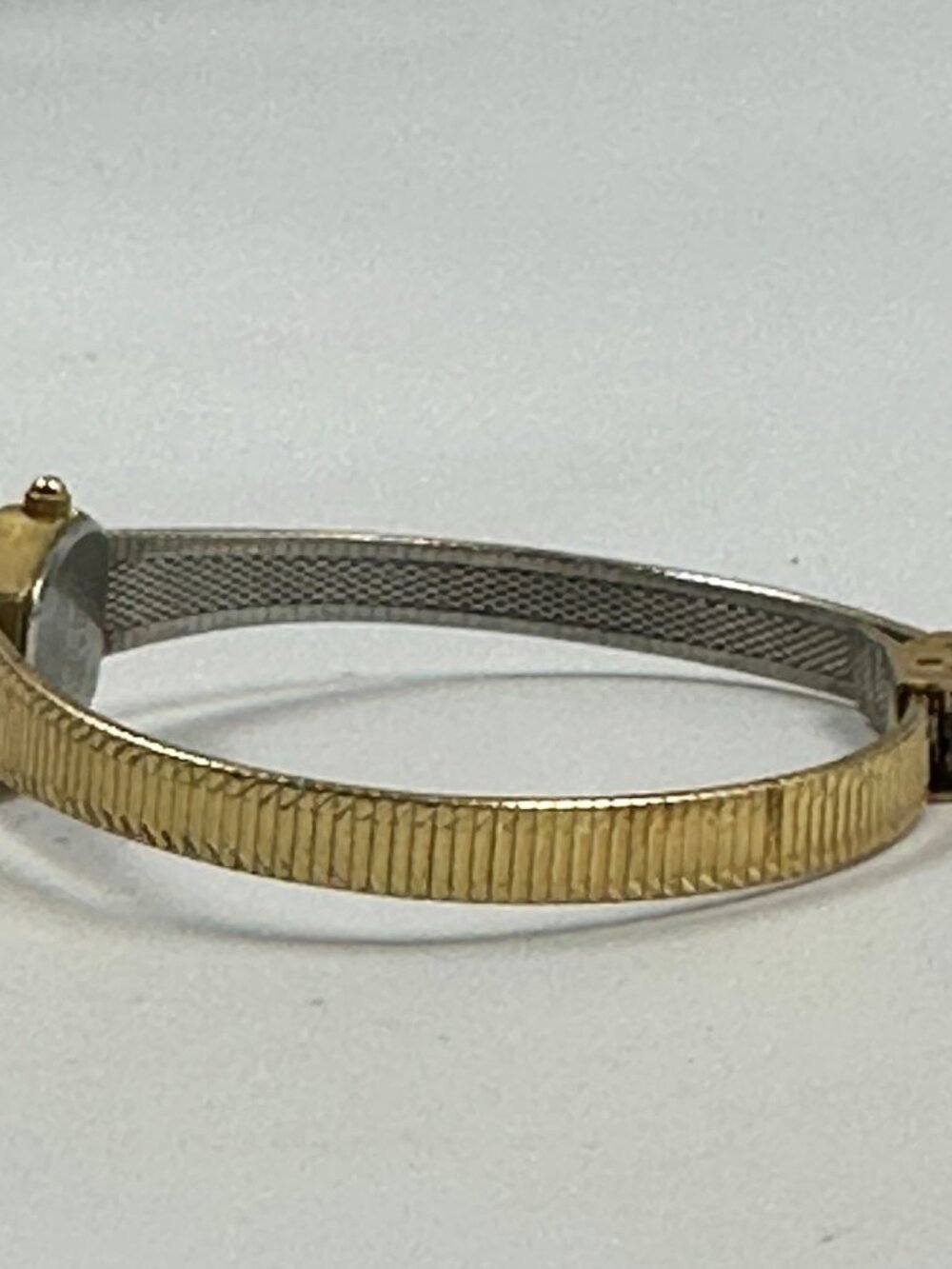 Vintage Adolfo Watch Women Gold Tone Oval 17MM Dial Slim Band New Battery - Picture 6 of 13